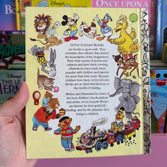 DUCK TALES THE HUNT FOR THE GIANT PEARL GOLDENBOOK - Picture 2 of 4